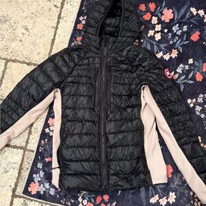 Women's Canada Goose RARE Hooded Jacket medium